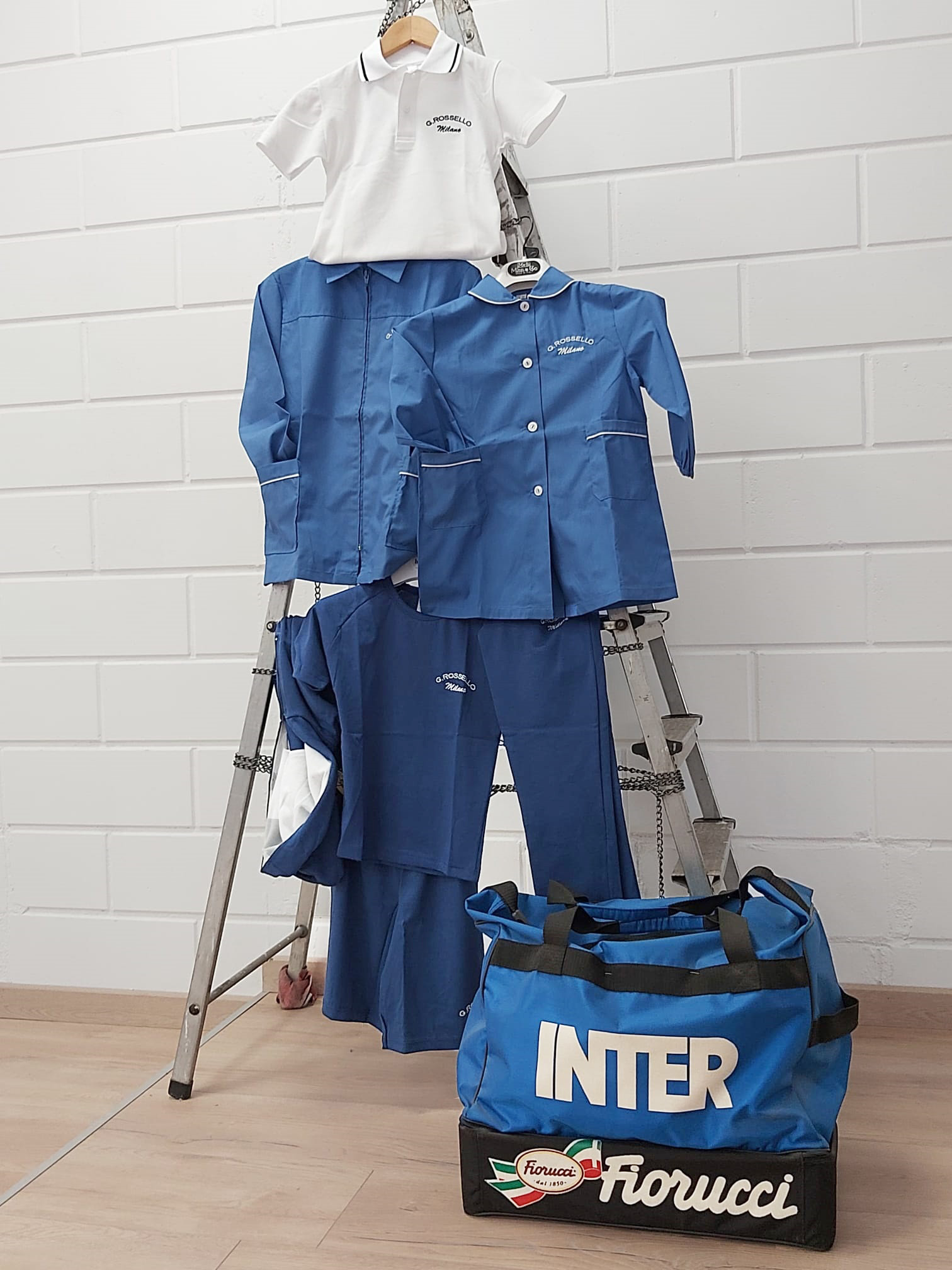 DIVISE SCOLASTICHE BORSE SPORT